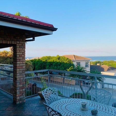 Nautilus Guesthouse Port Elizabeth Exterior photo