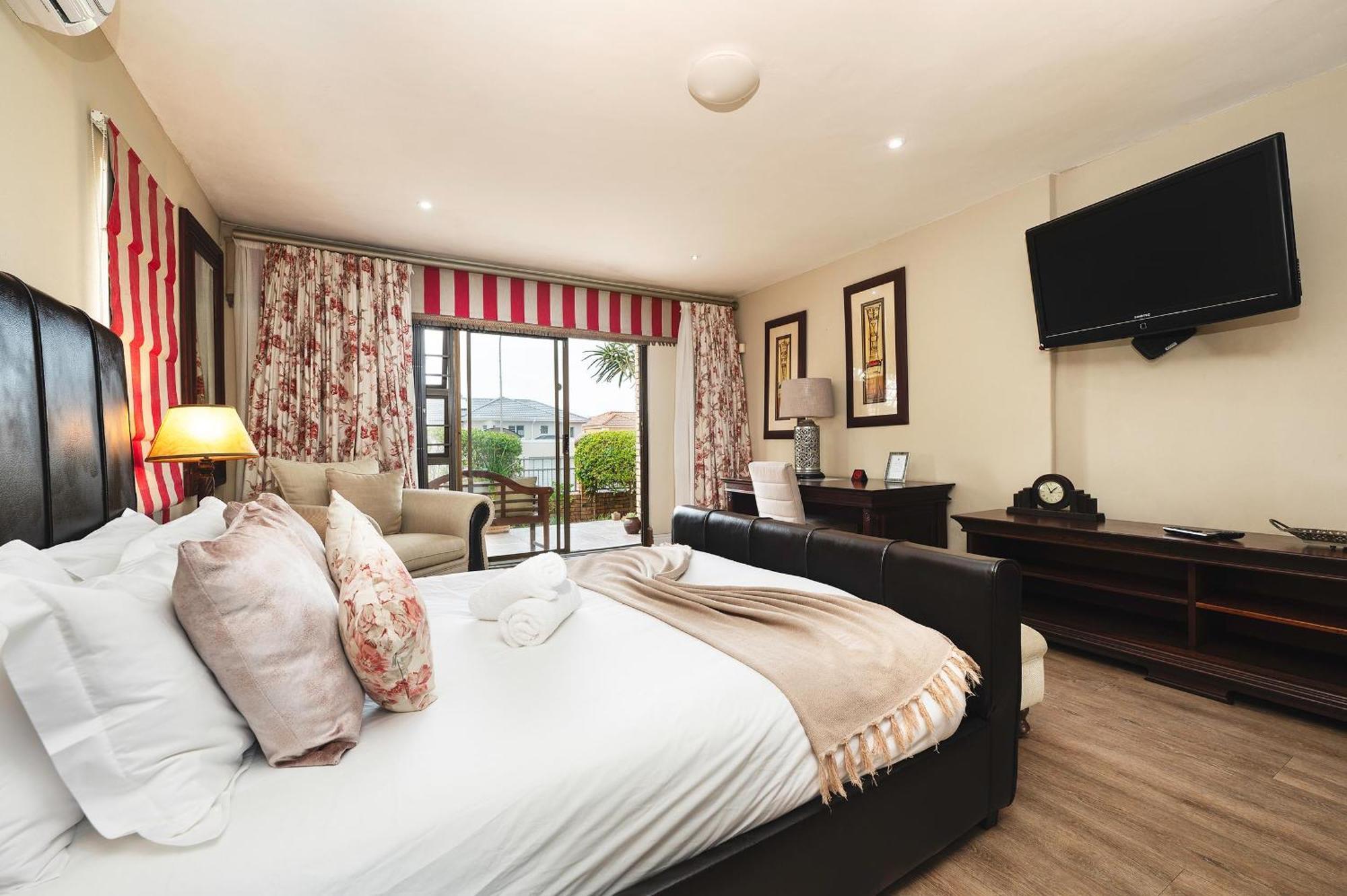 Nautilus Guesthouse Port Elizabeth Exterior photo